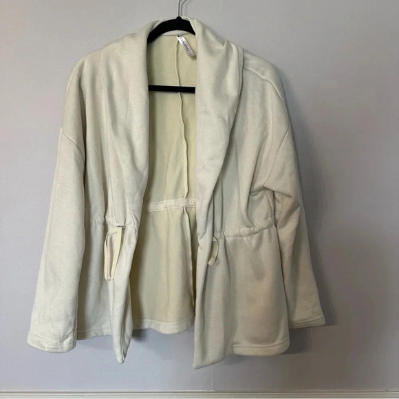 Fabletics Sage Coat in Oatmeal Women’s Long Sleeve Fleece Shawl Collar Sz S GUC - Picture 2 of 10